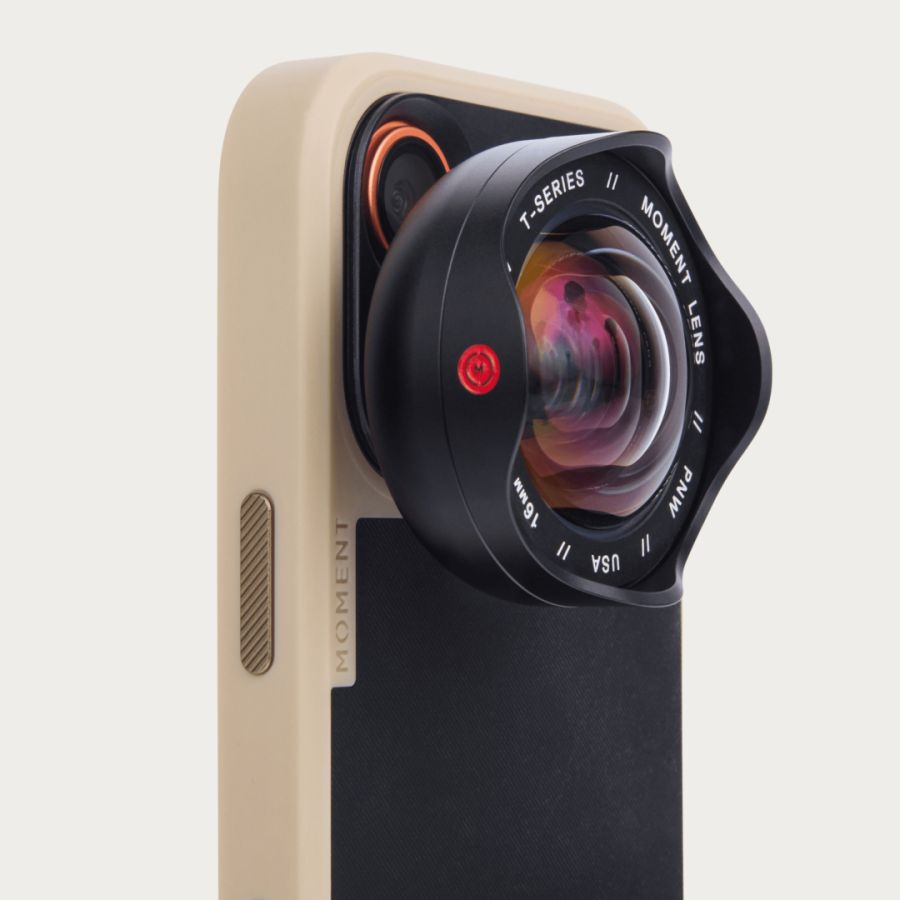 Обʼєктив Moment Wide 16mm Mobile Lens II (T-Series)
