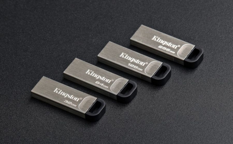Flash Drives Kingston DataTraveler Kyson 64GB USB 3.2 (DTKN/64GB) Silver/Black (6622888) 