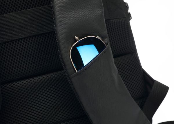 Рюкзак Yenkee 20L 15.6" Anti Theft Travel YBB 1501 (Black) (6811352) 