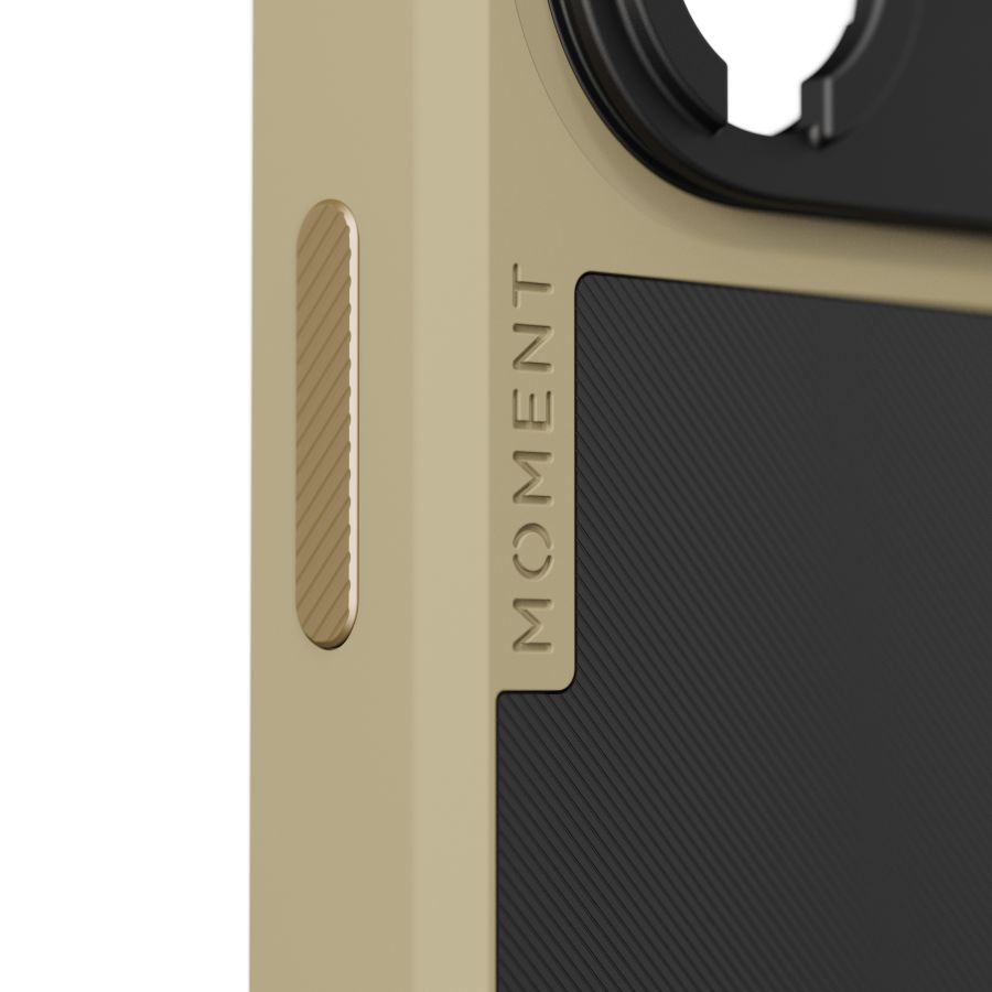 Чохол Moment Camera Case with MagSafe для Apple iPhone 17 Pro (Tan)