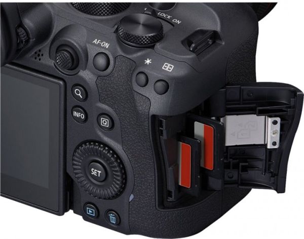 Цифрова камера CANON EOS R6 Mark II body (6854469) 