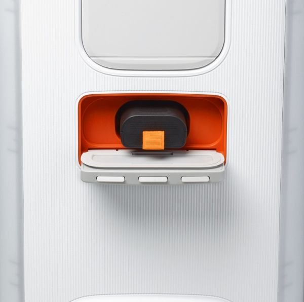 Портативна акустика JBL PartyBox Club 120 White (JBLPBCLUB120SWEP) (7089287) 