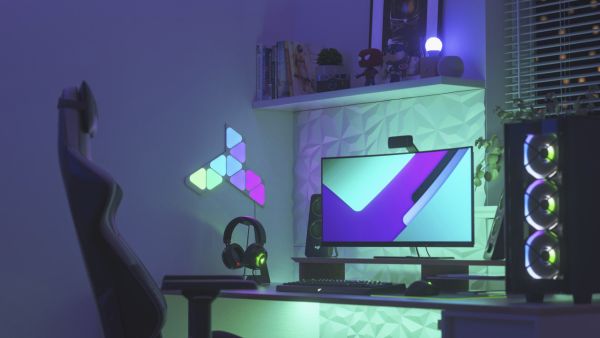 Розумна система освітлення Nanoleaf Shapes - Mini Triangles Starter Kit  - 9 шт. (White)