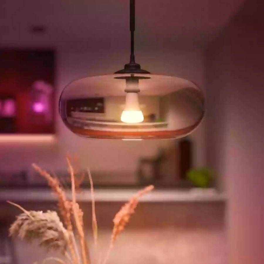 Розумна лампочка Philips Hue Smart Bulb E27