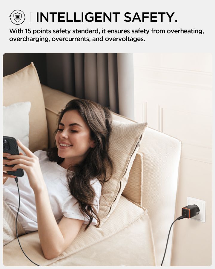 Мережевий адаптер Spigen ArcStation Essential 30W Wall Charger (Black)