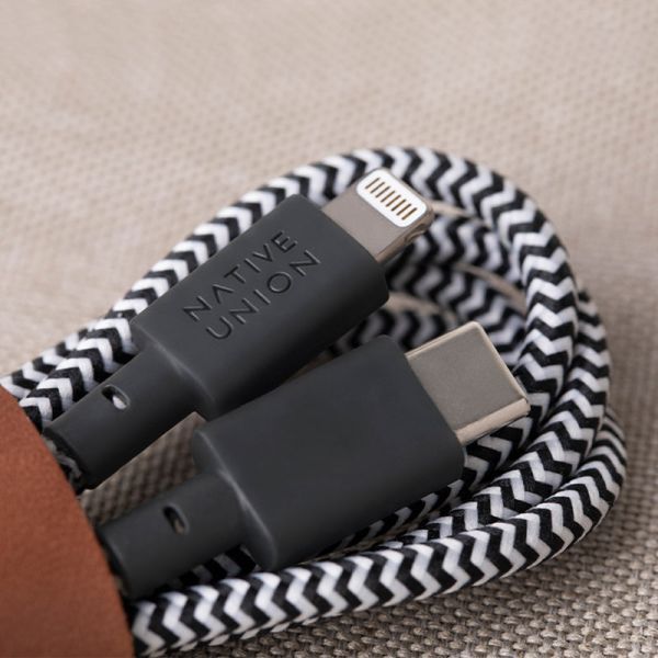Кабель Native Union Lightning - USB-C Belt Cable (Zebra) 1.2 м