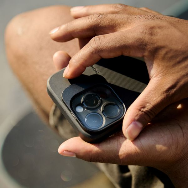 Светофильтр Moment CineClear UV QuickLock Filter для iPhone 15 Pro/15 Pro Max/16 Pro/16 Pro Max