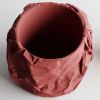 Кашпо Crumbled Paper Round Planter (Dark Red)