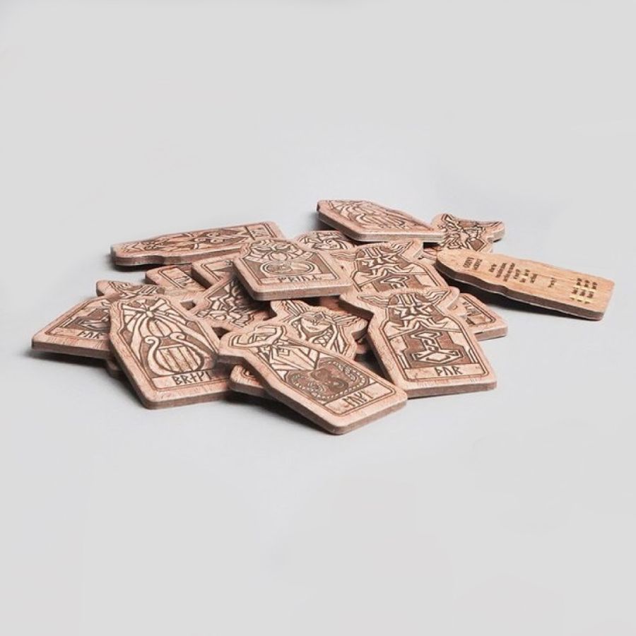 Настільна гра "Орлог" PureArts Assassin's Creed: Valhalla Orlog Dice Game