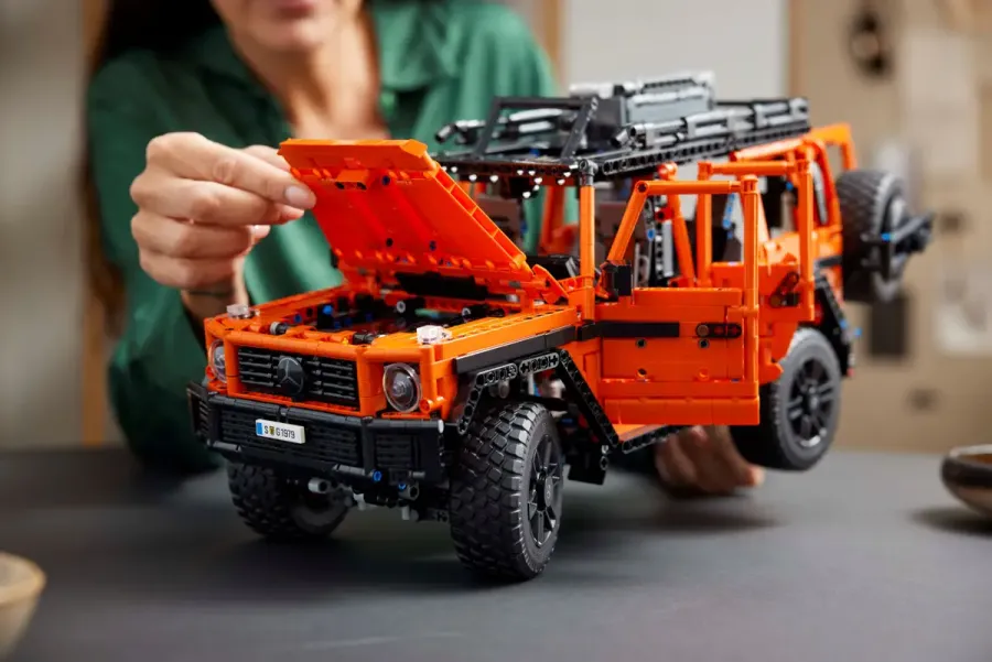 Конструктор  Mercedes-Benz G 500 PROFESSIONAL Line