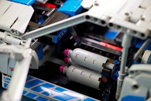 Конструктор LEGO Technic 2 Fast 2 Furious Nissan Skyline GT-R (R34) Car