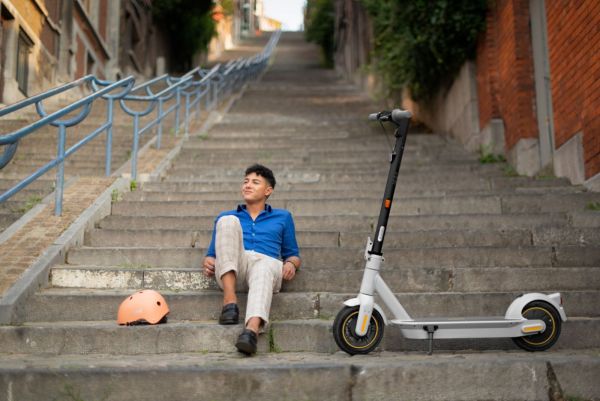 Электросамокат Ninebot Kickscooter MAX G30LE (White)