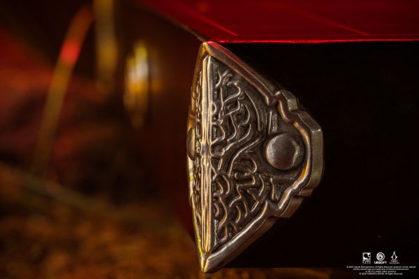 Настольная игра "Орлог" PureArts Assassin's Creed: Valhalla Orlog Dice Game